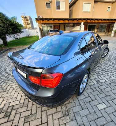 BMW-320i-2.0 16V TURBO ACTIVE FLEX 4P AUTOMÁTICO BMW-320i-2013