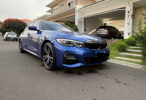 BMW 320i 2.0 16V TURBO GASOLINA M SPORT AUTOMÁTICO