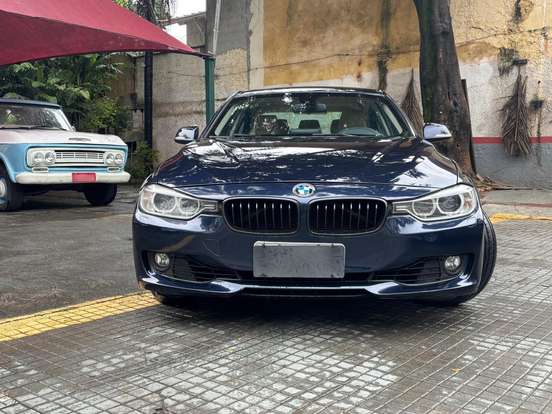 BMW-328i-2012