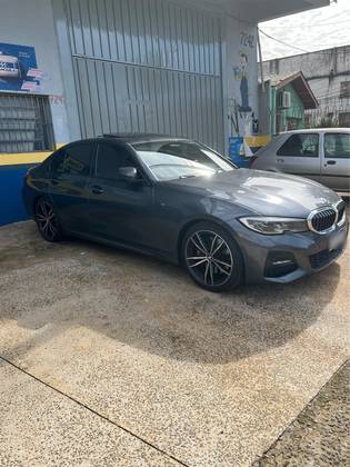 BMW 330i 2.0 16V TURBO GASOLINA M SPORT AUTOMÁTICO