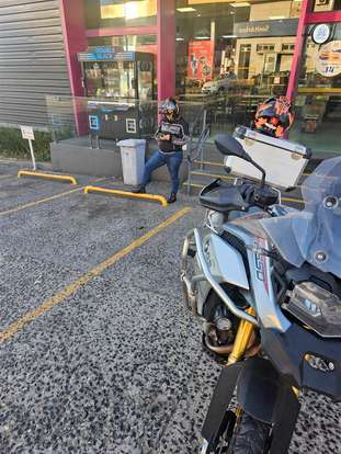 BMW-F 850 GS ADVENTURE PREMIUM-2021