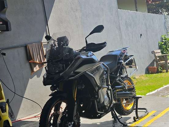 BMW-F 850 GS ADVENTURE PREMIUM BMW-F 850 GS ADVENTURE PREMIUM-2021
