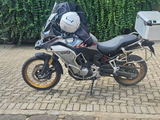 BMW-F 850 GS ADVENTURE PREMIUM-2021