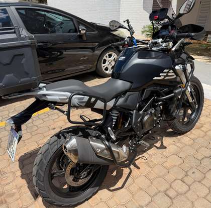 BMW-G 310 GS-2023