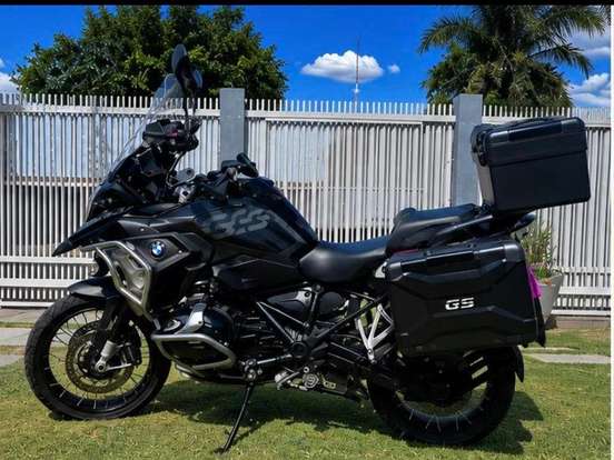 BMW-R 1250 GS PREMIUM TRIPLE BLACK BMW-R 1250 GS PREMIUM TRIPLE BLACK-2023