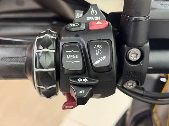 BMW-R 1250 GS PREMIUM BMW-R 1250 GS PREMIUM-2019