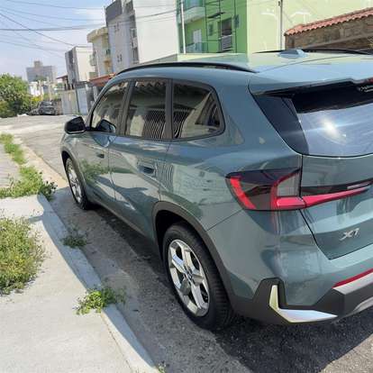 BMW-X1-2023