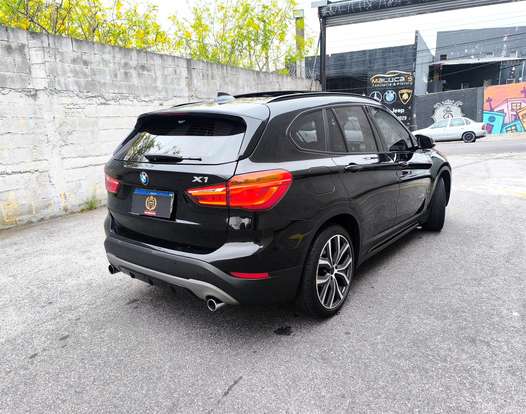BMW-X1-2017