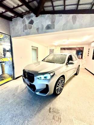 BMW-X1-2023
