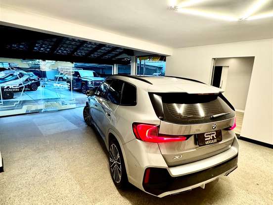 BMW-X1-2.0 16V TURBO GASOLINA SDRIVE20I M SPORT STEPTRONIC BMW-X1-2023