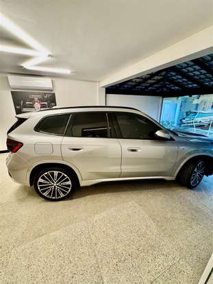 BMW-X1-2023