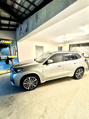 BMW-X1-2023