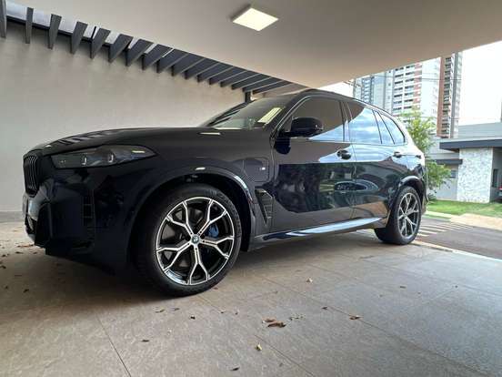 BMW-X5-3.0 I6 TURBO HÍBRIDO XDRIVE50E M SPORT AUTOMÁTICO BMW-X5-2025