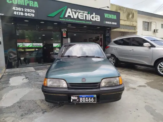 CHEVROLET MONZA 1.8 SL/E 8V GASOLINA 2P MANUAL