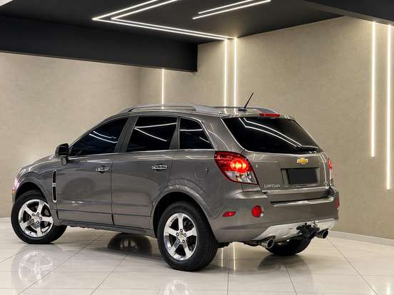 CHEVROLET-CAPTIVA-2011