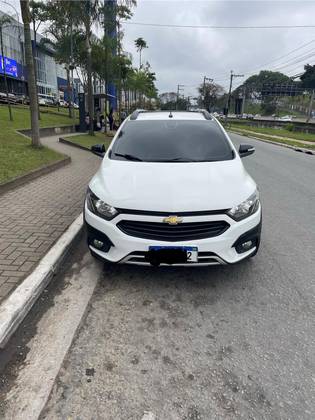CHEVROLET ONIX 1.4 MPFI ACTIV 8V FLEX 4P AUTOMÁTICO