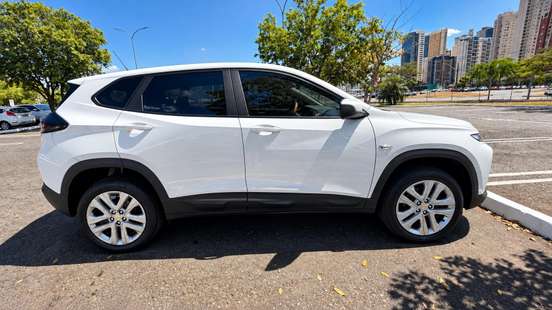 CHEVROLET-TRACKER-2025