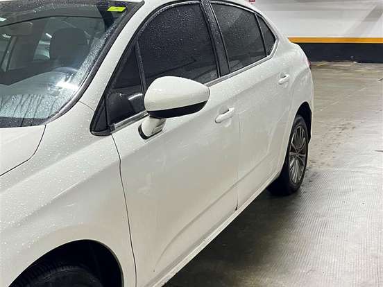 CITROËN-C4 LOUNGE-2.0 MPFI ORIGINE 16V FLEX 4P AUTOMÁTICO CITROËN-C4 LOUNGE-2015