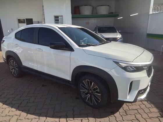 FIAT FASTBACK 1.0 TURBO 200 HYBRID AUDACE CVT