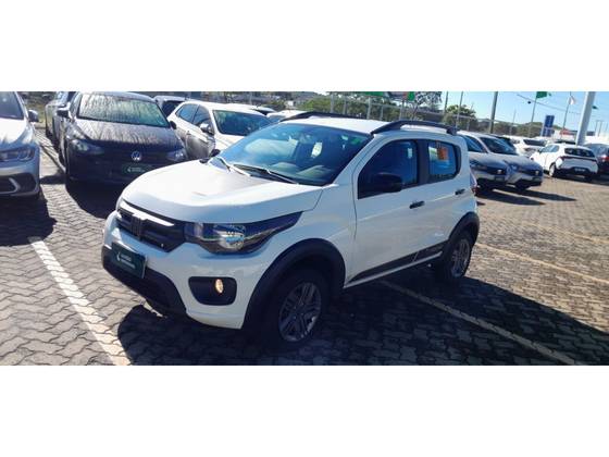 FIAT MOBI 1.0 FIREFLY FLEX TREKKING MANUAL