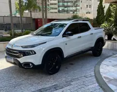 FIAT TORO 2.0 16V TURBO DIESEL VOLCANO 4WD AT9 FIAT TORO 2.0 16V TURBO DIESEL VOLCANO 4WD AT9