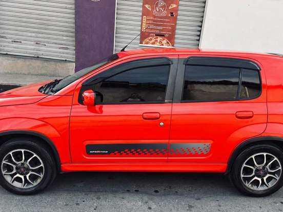 FIAT-UNO-1.4 EVO SPORTING 8V FLEX 4P MANUAL FIAT-UNO-2012