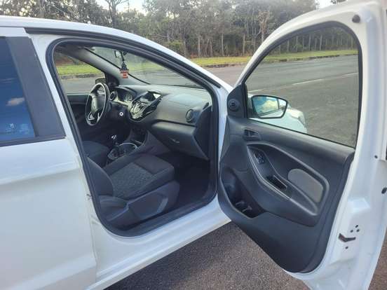 FORD-KA-1.5 SIGMA FLEX SE MANUAL FORD-KA-2015