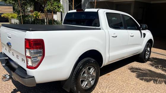 FORD RANGER 2.2 XLS 4X2 CD 16V DIESEL 4P AUTOMÁTICO