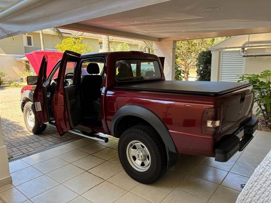 FORD RANGER 2.3 XLS 16V 4X2 CD GASOLINA 4P MANUAL