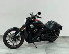 HARLEY-DAVIDSON V-ROD 10TH ANNIVERSARY EDITION HARLEY-DAVIDSON V-ROD 10TH ANNIVERSARY EDITION