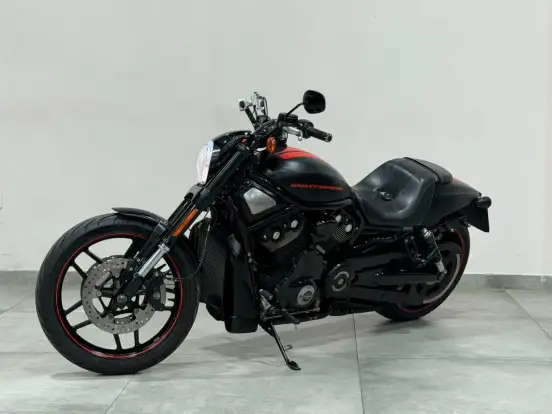 HARLEY-DAVIDSON-V-ROD 10TH ANNIVERSARY EDITION HARLEY-DAVIDSON-V-ROD 10TH ANNIVERSARY EDITION-2012
