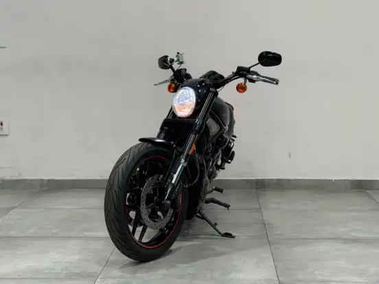 HARLEY-DAVIDSON-V-ROD 10TH ANNIVERSARY EDITION-2012