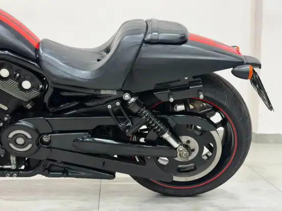 HARLEY-DAVIDSON-V-ROD 10TH ANNIVERSARY EDITION-2012