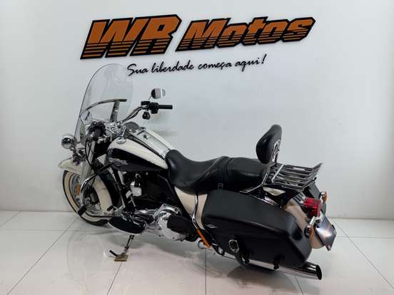 HARLEY-DAVIDSON-ROAD KING CLASSIC-2014