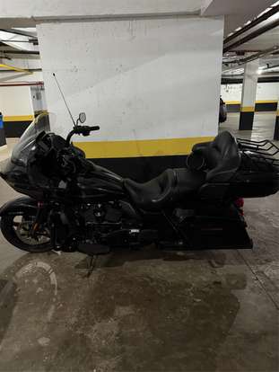 HARLEY-DAVIDSON-ROAD GLIDE LIMITED-2021