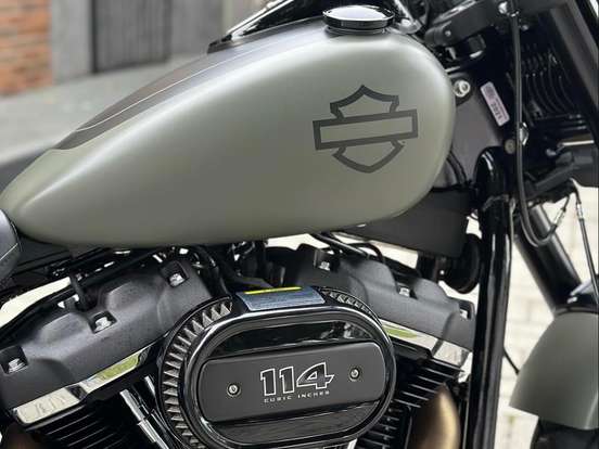HARLEY-DAVIDSON-SOFTAIL FAT BOB 114 HARLEY-DAVIDSON-SOFTAIL FAT BOB 114-2021