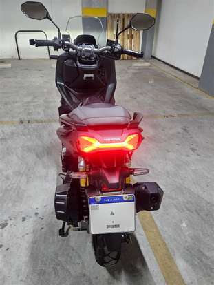 HONDA-ADV-2023
