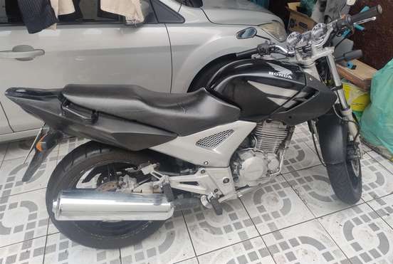 HONDA-CBX 250 TWISTER-2005