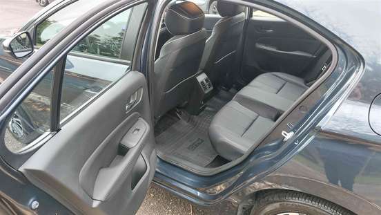 HONDA-CITY-1.5 i-VTEC FLEX HATCH TOURING CVT HONDA-CITY-2023