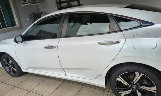 HONDA CIVIC 1.5 16V TURBO GASOLINA TOURING 4P CVT