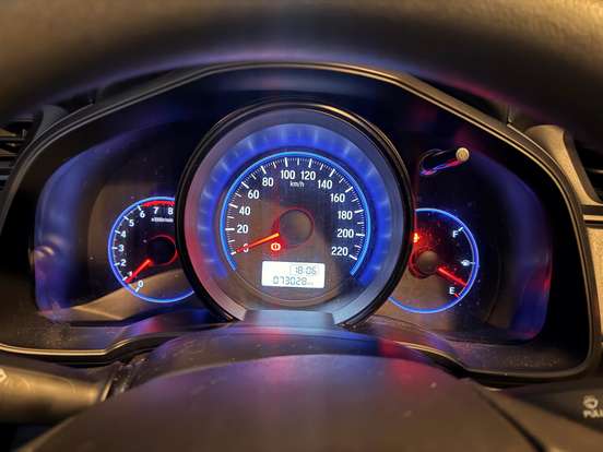 HONDA-FIT-2016