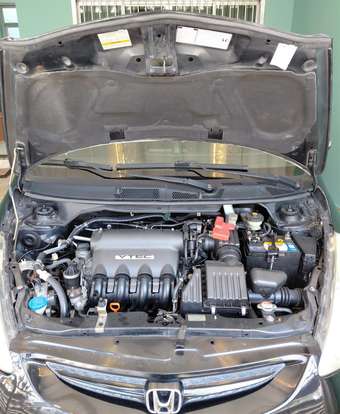 HONDA-FIT-2008
