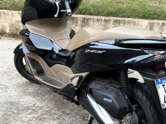 HONDA-PCX 160 DLX HONDA-PCX 160 DLX-2025