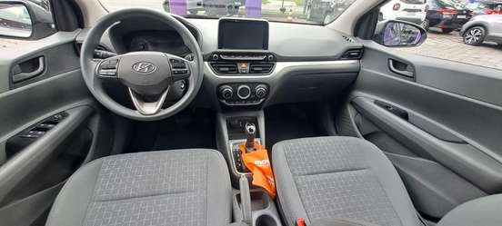 HYUNDAI-HB20S-2024