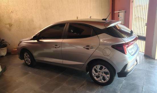 HYUNDAI-HB20-2023
