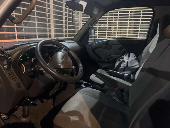 HYUNDAI-HR-2.5 LONGO SEM CAÇAMBA 4X2 16V 130CV TURBO INTERCOOLER DIESEL 2P MANUAL HYUNDAI-HR-2016