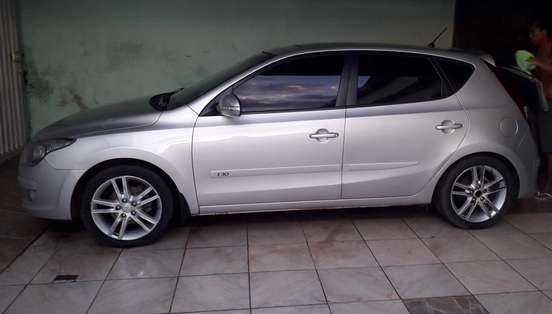HYUNDAI-I30-2010