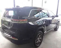 JEEP COMMANDER 2.0 TD380 TURBO DIESEL OVERLAND AT9 JEEP COMMANDER 2.0 TD380 TURBO DIESEL OVERLAND AT9