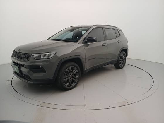 JEEP COMPASS 1.3 T270 TURBO FLEX LONGITUDE AT6