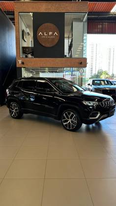 JEEP COMPASS 2.0 TD350 TURBO DIESEL LIMITED AT9